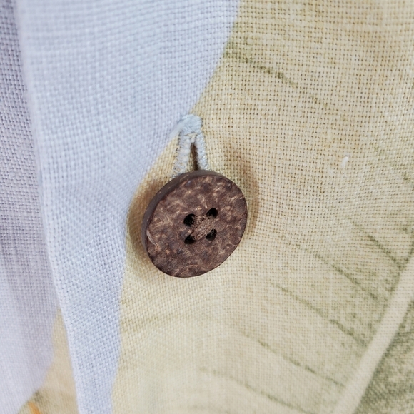 Tommy Bahama Linen Shirt Mens L Floral White Yellow Hawaiian Button Up Relaxed - Picture 7 of 10
